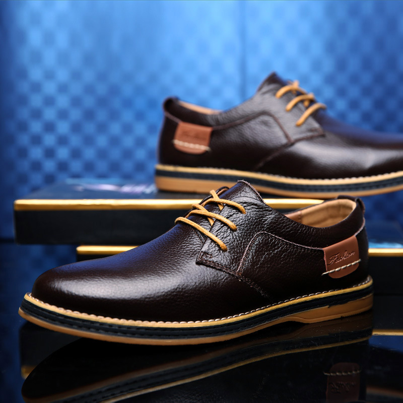 2024 Foreign Trade Men's Leather Shoes Cross-border Large Size Leather Shoes Fashion Business Casual Handmade Stitch Chelsea Men's Leather Shoes