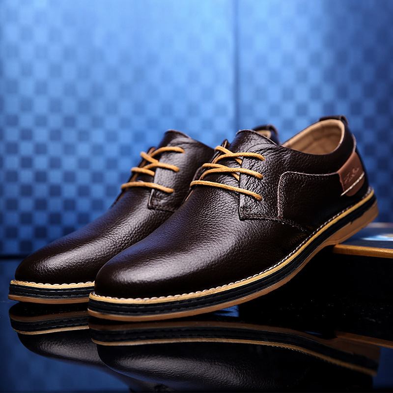 2024 Foreign Trade Men's Leather Shoes Cross-border Large Size Leather Shoes Fashion Business Casual Handmade Stitch Chelsea Men's Leather Shoes