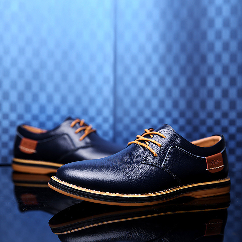 2024 Foreign Trade Men's Leather Shoes Cross-border Large Size Leather Shoes Fashion Business Casual Handmade Stitch Chelsea Men's Leather Shoes