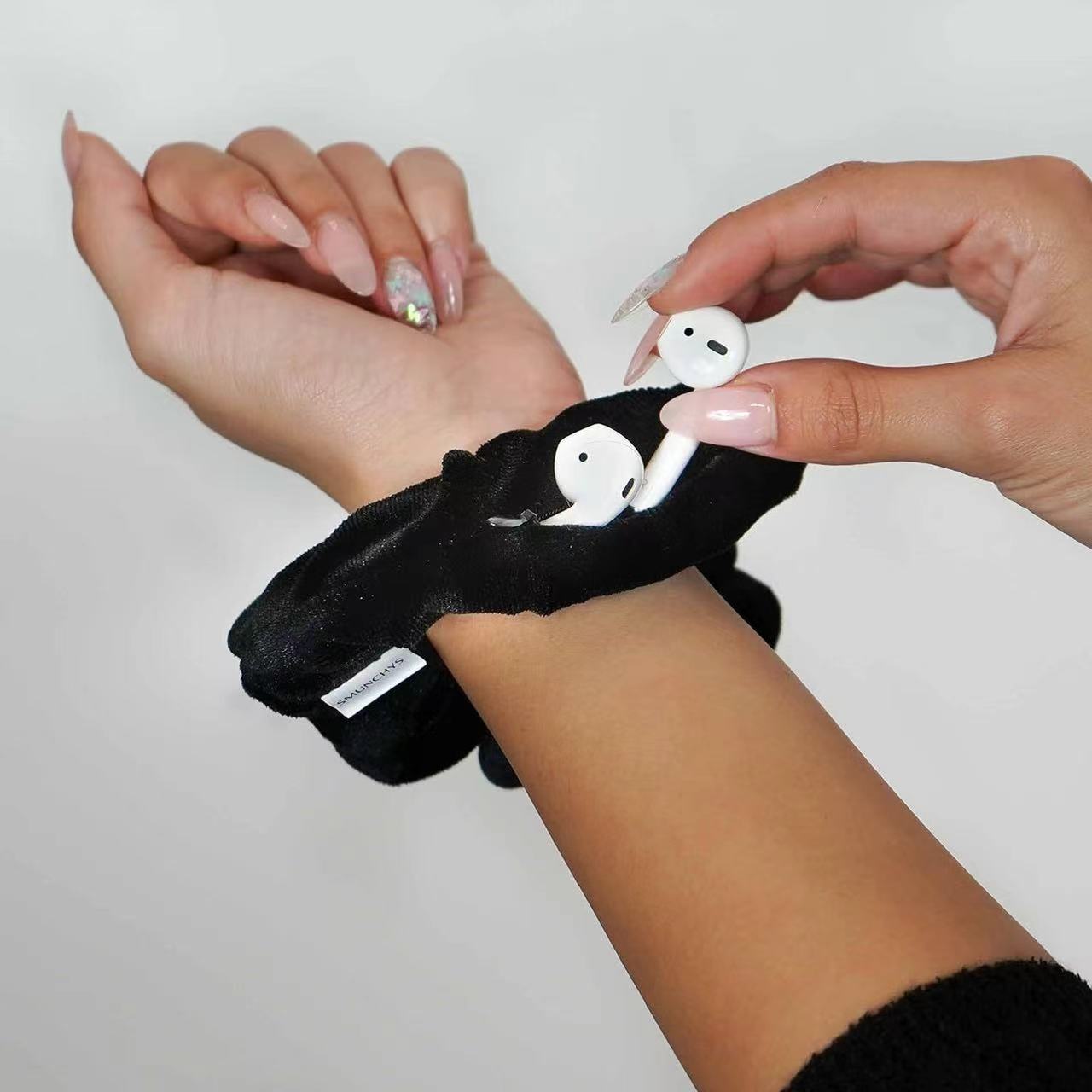 Korean Style Velvet Zipper Scrunchie Adjustable Ponytail Holder Hair Accessory