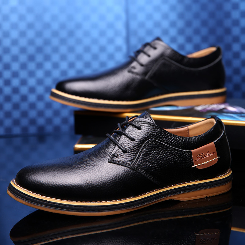 2024 Foreign Trade Men's Leather Shoes Cross-border Large Size Leather Shoes Fashion Business Casual Handmade Stitch Chelsea Men's Leather Shoes
