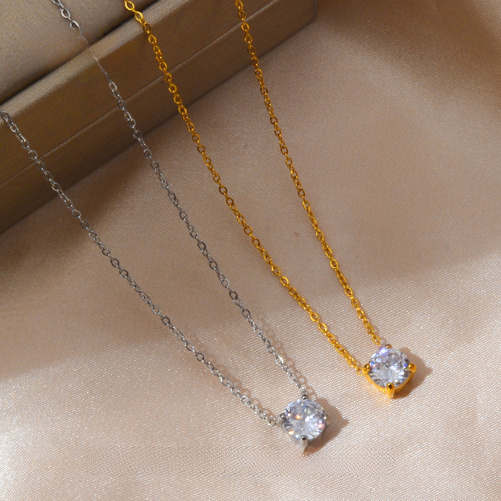 316L Titanium Steel Four-Prong Zircon Pendant Necklace Women's Non-Fading Clavicle Chain Jewelry