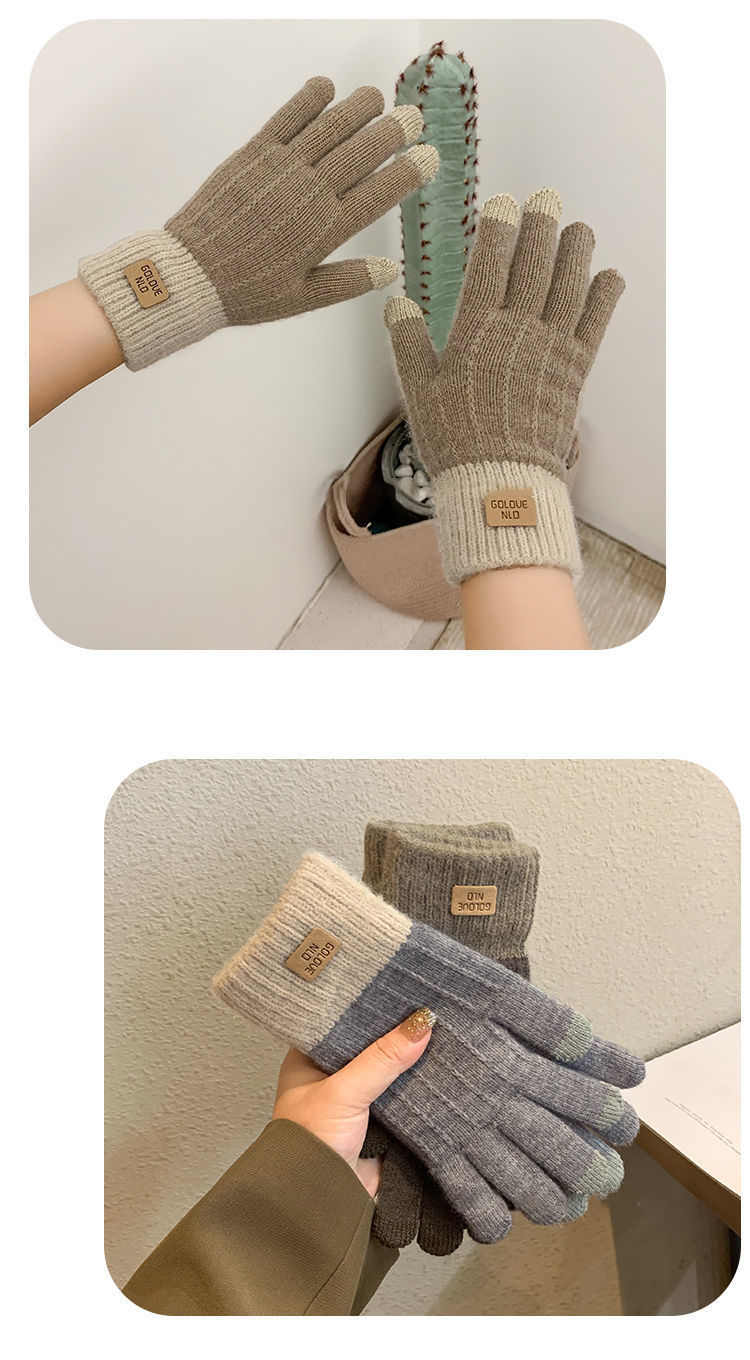Knitted gloves for men and women in winter