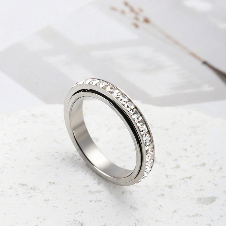 Rotatable Titanium Steel Ring