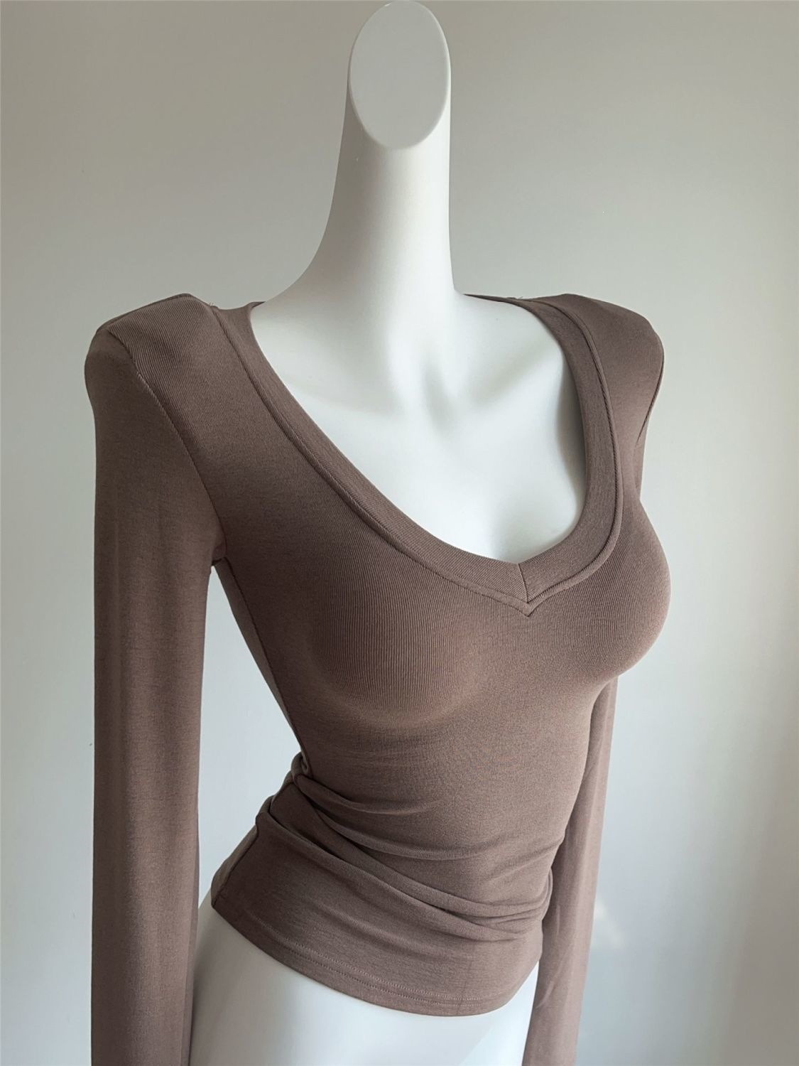 Womens Right Angle Shoulder V Neck Slim Fit Long Sleeve T Shirt