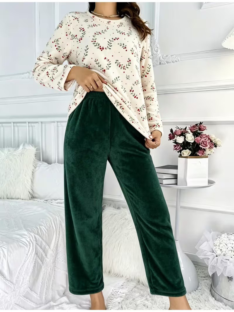 Lady's Flannel Christmas Pajama Set