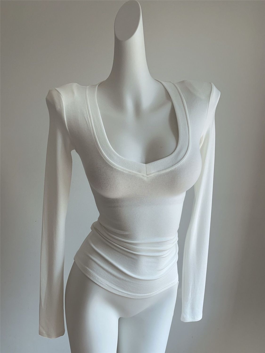 Womens Right Angle Shoulder V Neck Slim Fit Long Sleeve T Shirt