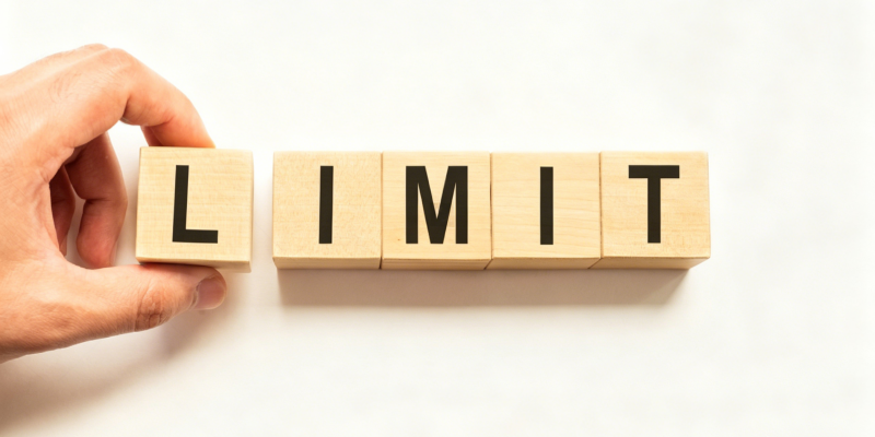 Word limit wooden small cubes